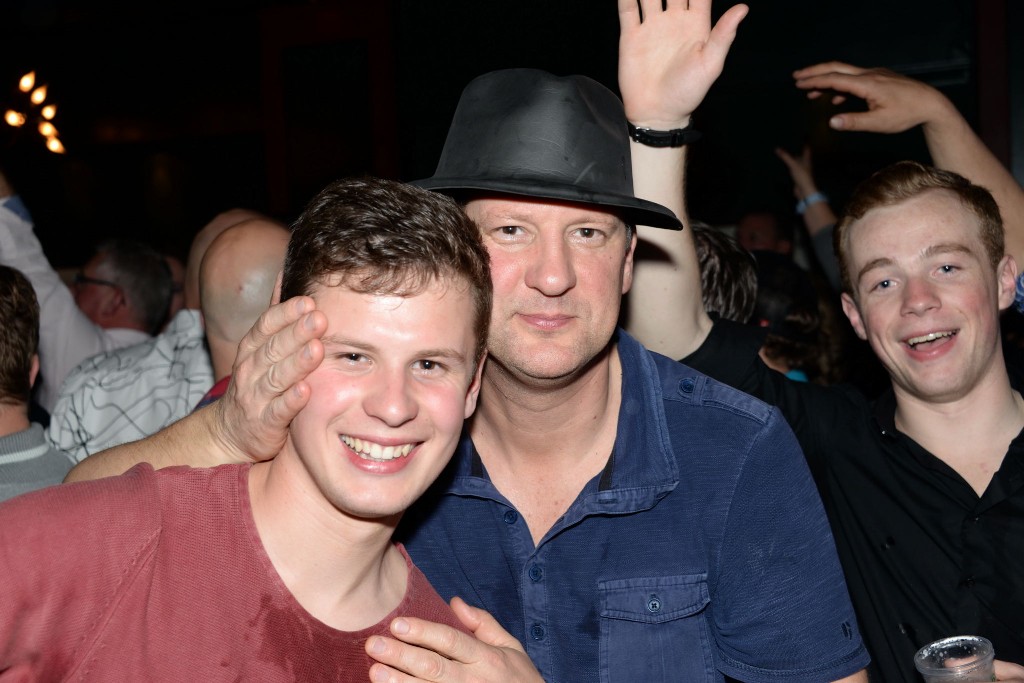 ../Images/Heel Noordwijkerhout zingt Hazes 477.jpg